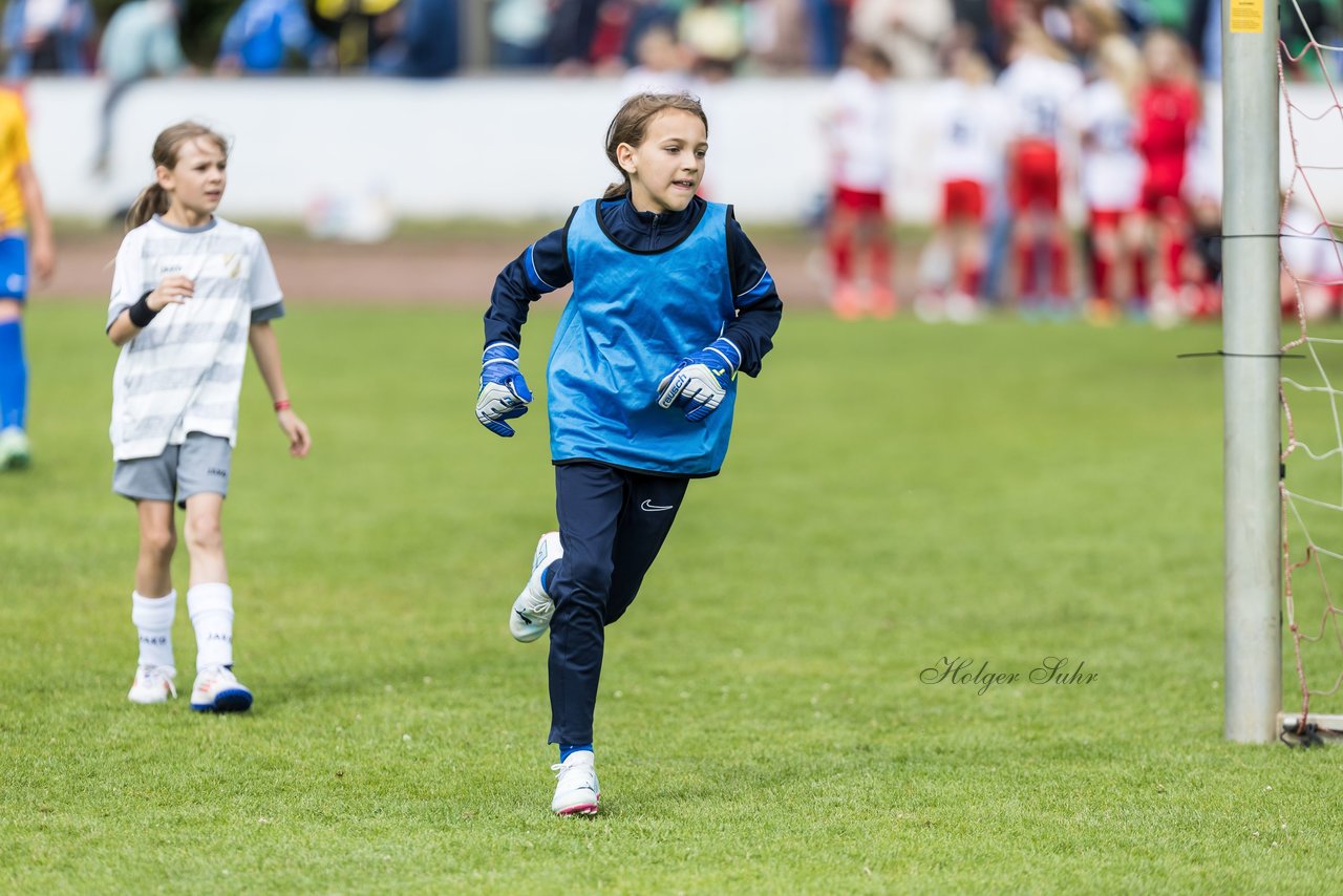 Bild 205 - Loewinnen Cup